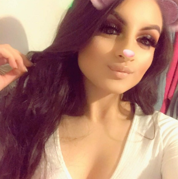 Meet your Posher, Vianney - Picture 1 of 1